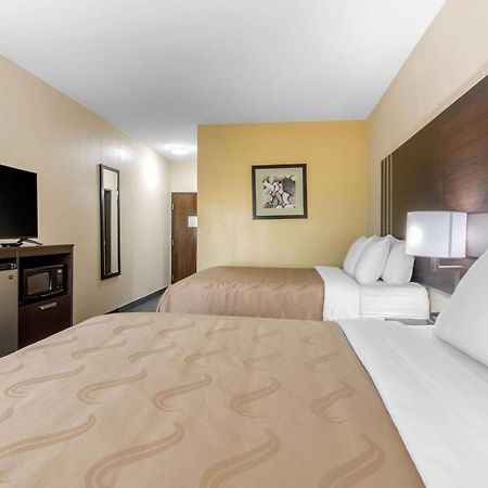Quality Inn Cadiz Esterno foto